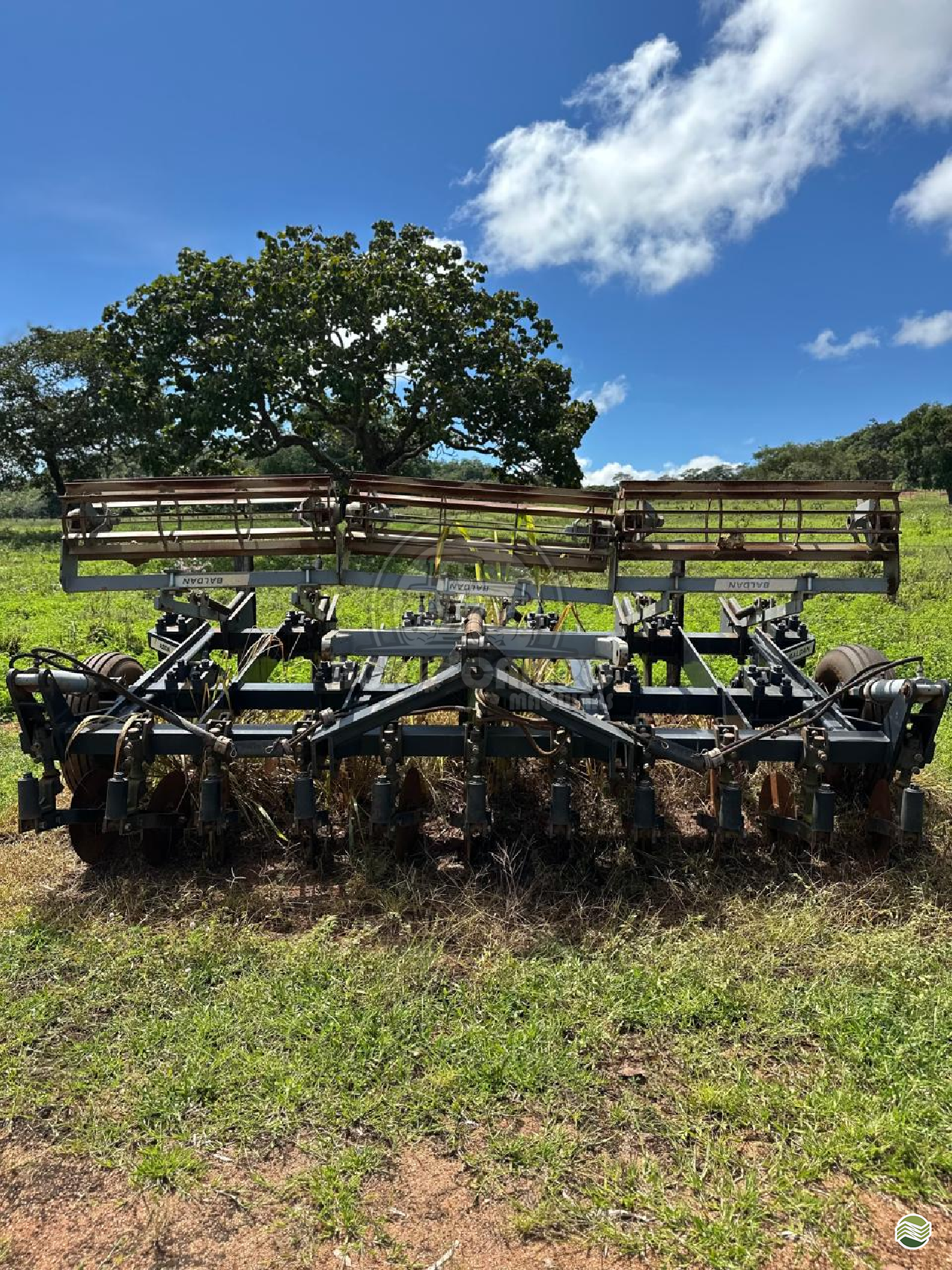 IMPLEMENTOS AGRICOLAS SUBSOLADOR 11 HASTES DISCO CORTE Agro Campo Máquinas Agrícolas PRIMAVERA DO LESTE MATO GROSSO MT
